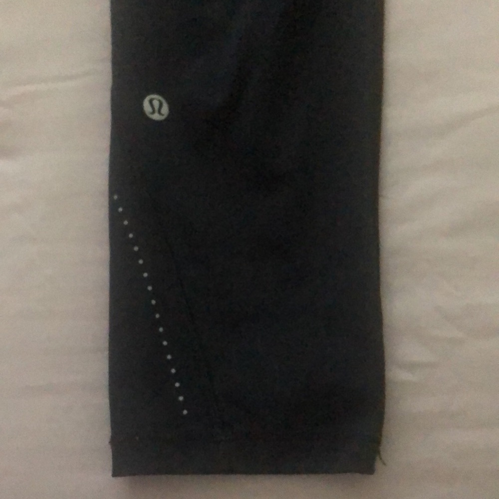 LULULEMON Work out pants - Picture 4 of 5